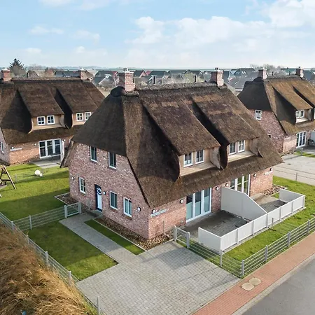 Feriehus 3 Bedroom Beautiful In Dagebüll