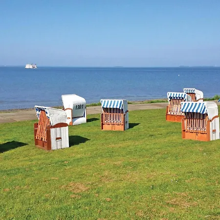 3 Bedroom Beautiful In Feriehus *